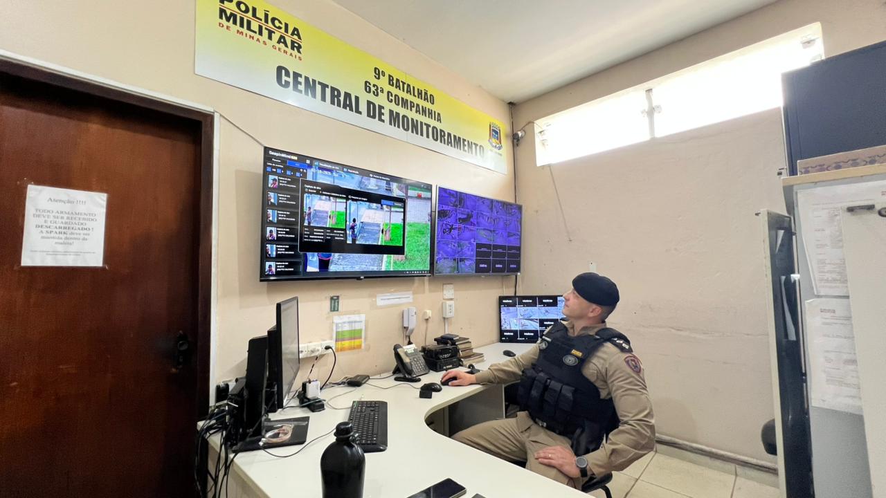 Vídeo: Polícia Militar inova na segurança do Carnaval 2026 em Santos Dumont com IA e reconhecimento facial